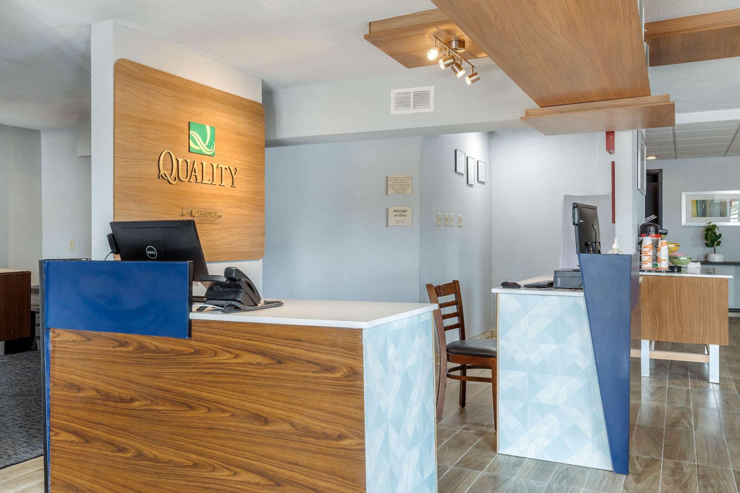 Quality Inn Downtown - Near Market Square San Antonio Eksteriør billede
